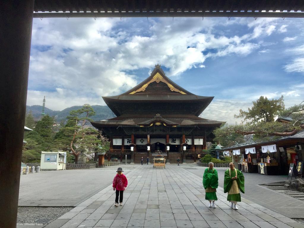 外国人専用の มิตรภาพfriendship ゲストハウス Nagano Dış mekan fotoğraf